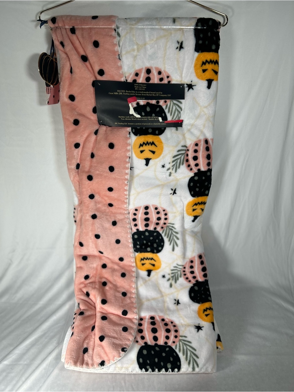 NWT Rachel Roy Halloween Pumpkin Reversible Plush Throw Blanket 60x70 Pink - Picture 5 of 12